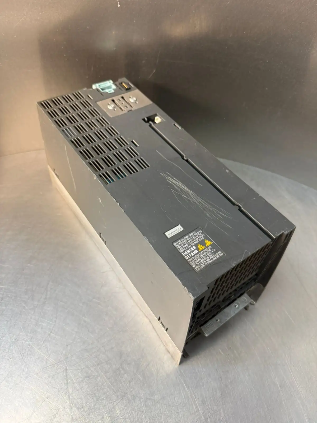Siemens 6SL3210-1PC22-2AL0 Ver.04 Sinamics Power Mod PM240-2 (11.5.1)