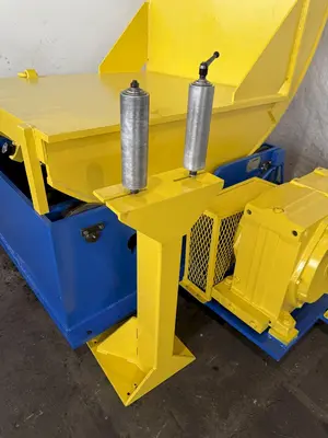 40,000 LB X 60" BRILEX COIL UP-ENDER. STOCK # 0237425.