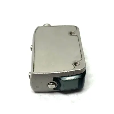 USED KEYENCE SELF-CONTAINED CMOS LASER SENSOR M8 CONNECTOR TYPE 500MM