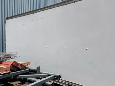 USED Supreme Dry Box Trailer