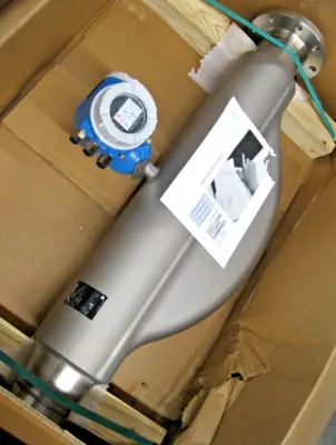 NEW Endress+Hauser 8F3B1H-UC33/142