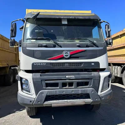 USED 2014 VOLVO FMX500