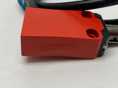USED ALLEN-BRADLEY SER. A GUARDMASTER SAFETY LIMIT SWITCH, SNAP ACTING