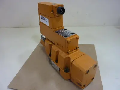 USED BOSCH 0 811 404 607