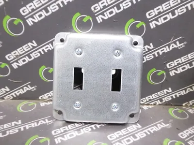 Lot of 25 Thomas & Betts RS5 Dual Toggle Switch Receptacle Covers 4" Square New NIB