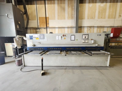 2013 MVD C06-4300 Shears-Power Squaring Hydraul. | Asset Exchange Corporation (3)