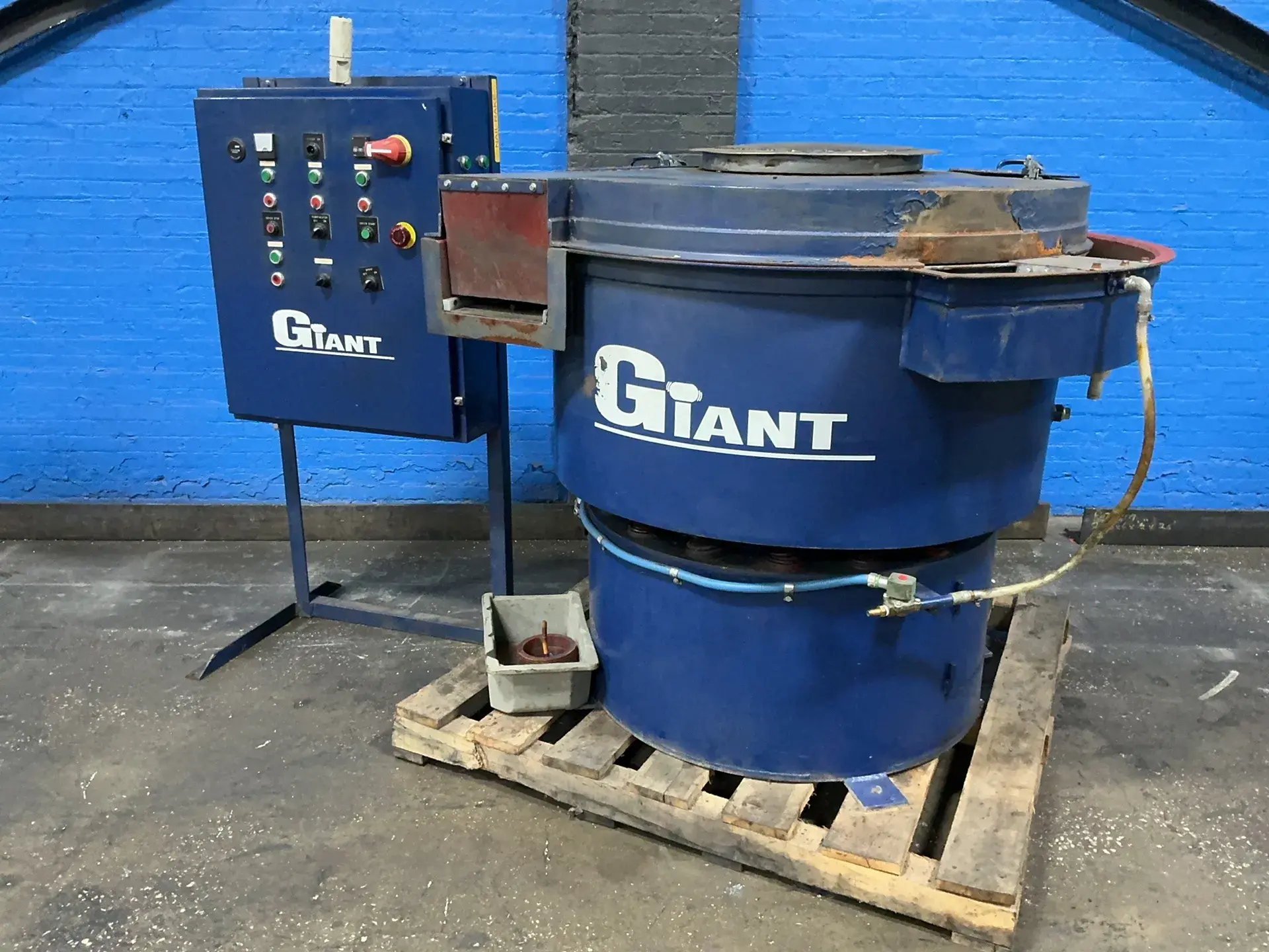 Used GIANT GB8DHWS Vibratory Machines Ohio US | HGR 24 #1545307