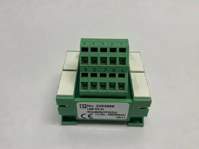 USED PHOENIX CONTACT VARIOFACE TERMINATION BOARD UM 45-D 9SUB/B/ZFKDS