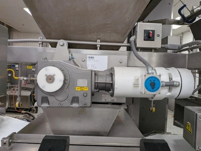 2009 Moline Sheeting Line