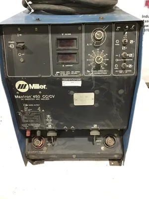 Miller Maxtron 450 CC/CV DC Inverter Arc Welder 3PH