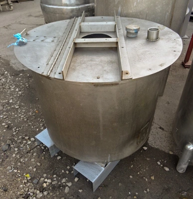 350L S/S Enclosed  Portable Tank