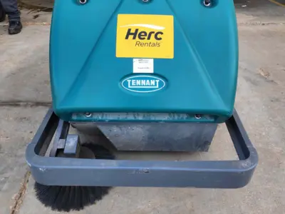 2021 TENNANT S10 Walk-Behind Sweepers And Brooms | Steam Well LLC (4)