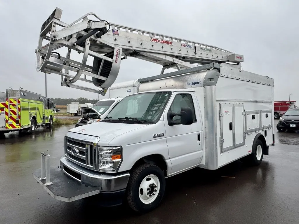 Used 2022 FORD E-450 SD VAN LADDER AERIAL LIFT VAN Bucket (boom) trucks Minnesota US | Carco Truck & Equipment #1548892
