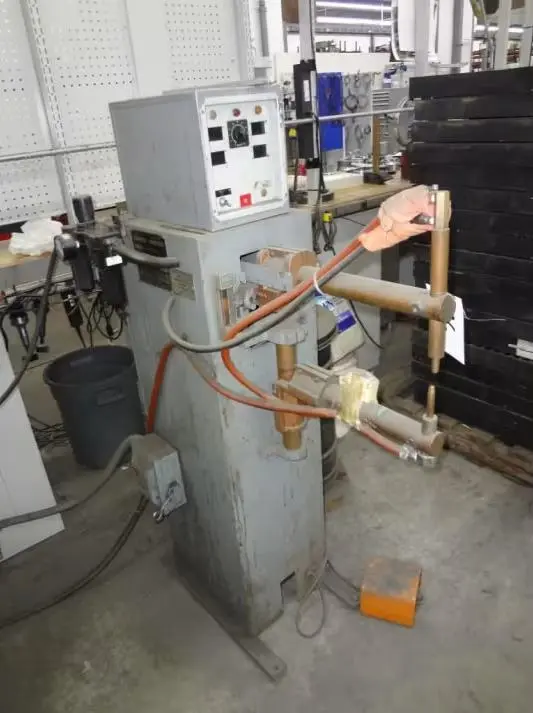 Used AMERICAN FR Spot Welders Ohio US | G-2000, Inc. 4 #178828