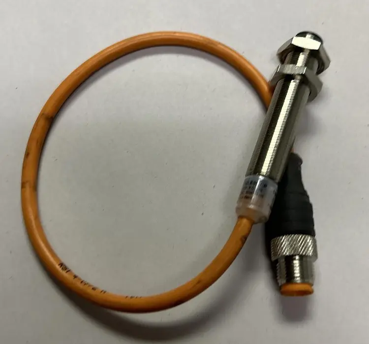 Used EATON E57-12LE06-CP Sensors | Surplus Asset Holdings #1206687