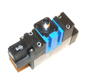 NEW FESTO MEBH-5/2-D-1-ZSR-FR-C SOLENOID VALVE 184494 MEBH52D1ZSRFRC