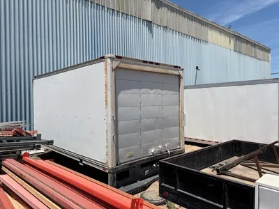 USED Supreme Dry Box Trailer