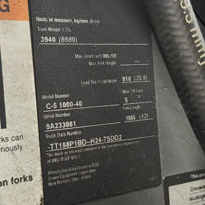 Crown Fork Lift Truck Model C-5 10001-40 Serial No. 9A233081. Year 2018 # 3674