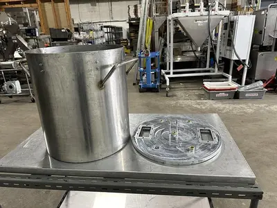 25-Gallon Holding Tank