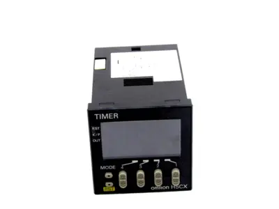 NEW OMRON H5CX-L8D DIGITAL TIMER H5CXL8D