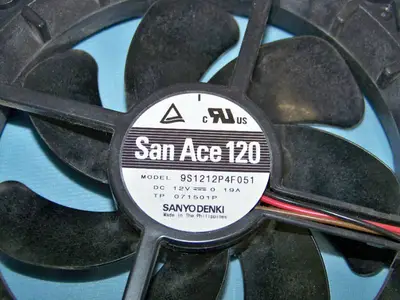 (4) Cooling Fans; (2 of 4) are San Ace 120, (2 of 4) are Protechnic