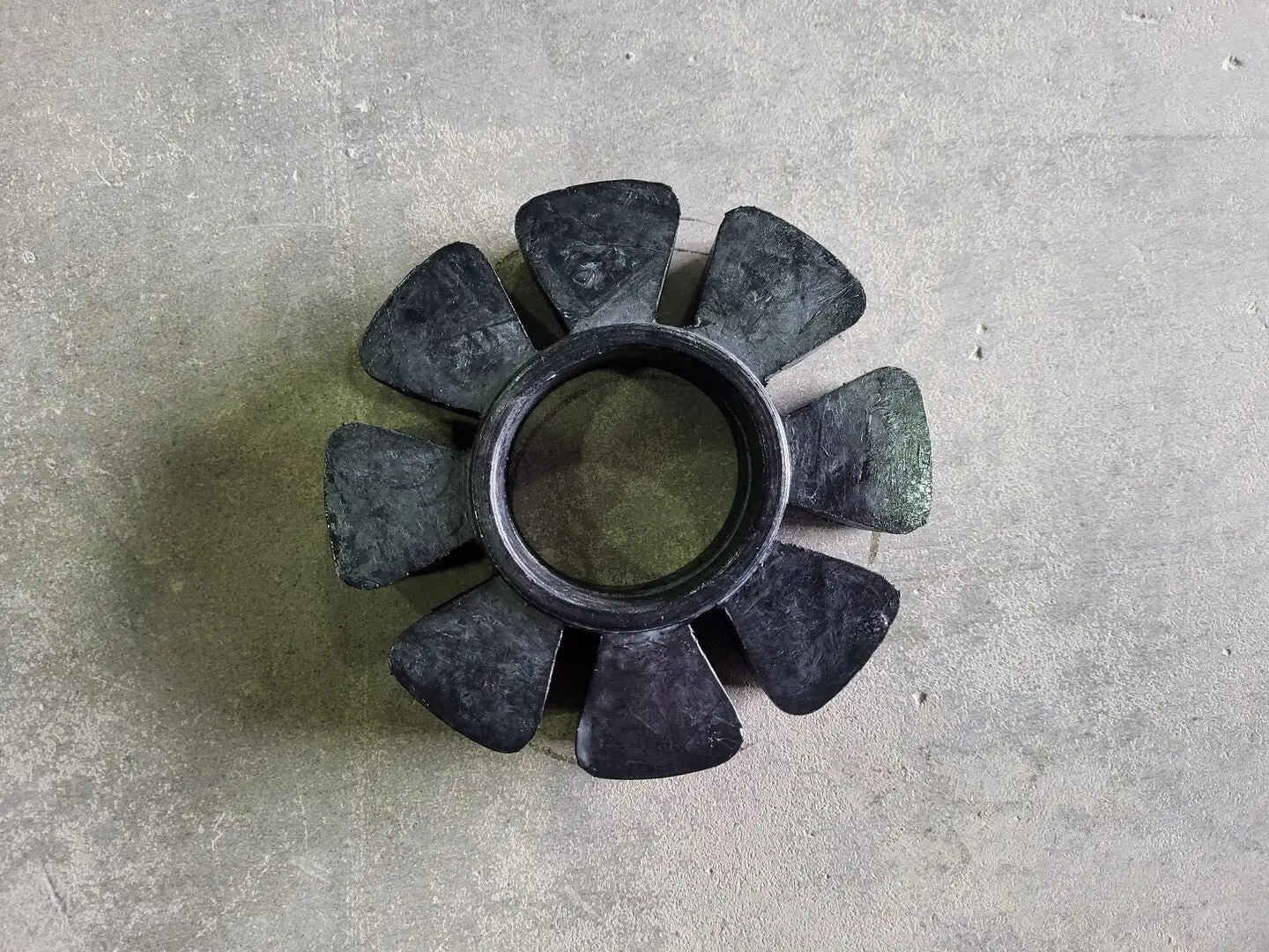 2-1/2" Coupling Insert
