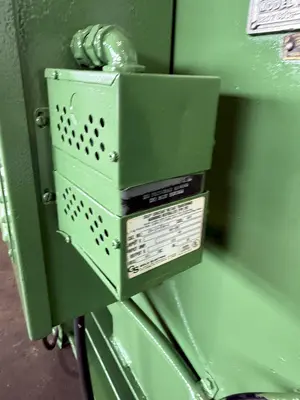 8,000 LB X 18" X .250" REGAL COIL CRADLE & STRAIGHTENER. STOCK #1226924