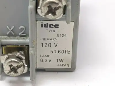 USED IDEC LIGHT TRANSFORMER W/ TW-C01 CONTACTOR