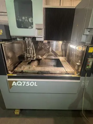 USED 2005 SODICK AQ750L/LQ33W