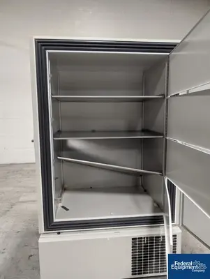 USED VWR VWR ULT Freezer, Model 5706