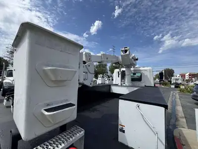 Used 2018 HINO M2 Bucket (boom) trucks California US | Commerce Truck Equipment Sales #1548715