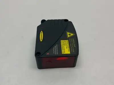 USED BANNER ENGINEERING L-GAGE LASER DIFFUSE TIME-OF-FLIGHT SENSOR 300MM TO 5M