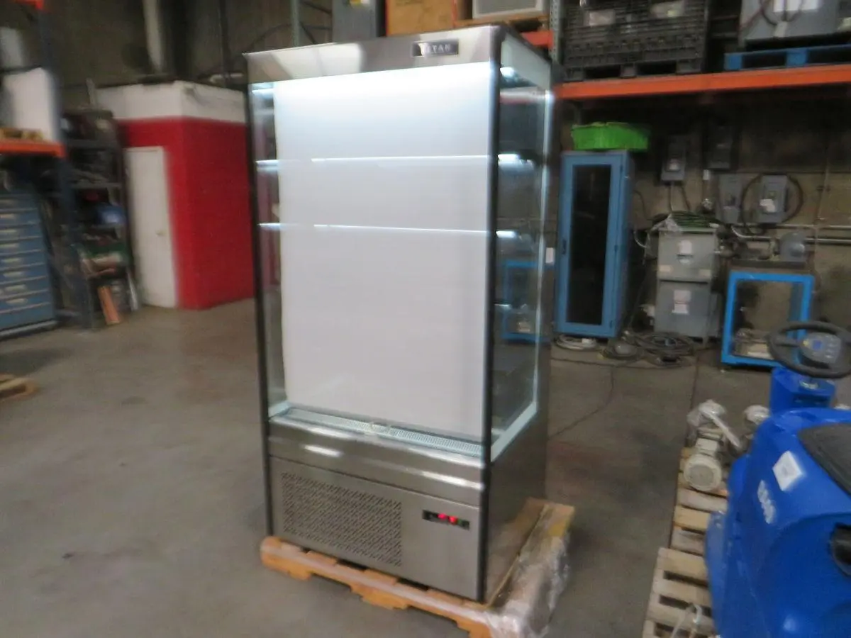 Used TITAN XTO-40-G Refrigerators Texas US | Aucto #1453390