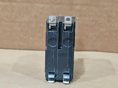 Used SQUARE D QO140 Switchgears British Columbia CA | Lenmark #1438626