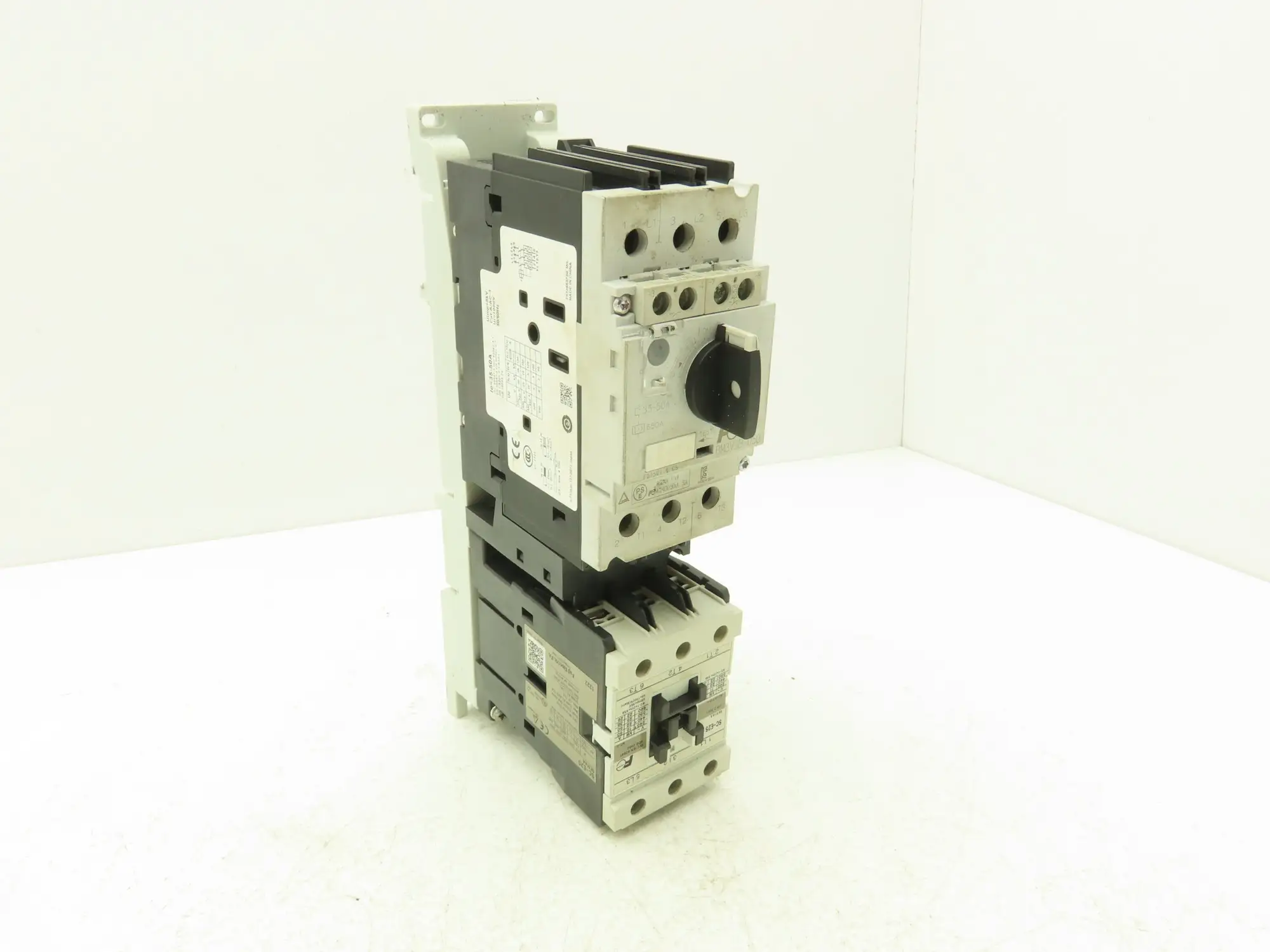 Fuji Electric BM3VSB-050 Combination Starter Manuel/Magnetic 50A 600VAC  38Hp