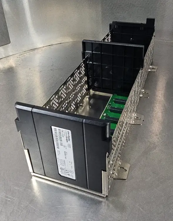 Used Allen-Bradley Allen Bradley 1756-A10/B PLC Chassis South Carolina US | Palmetto Automation #1159149