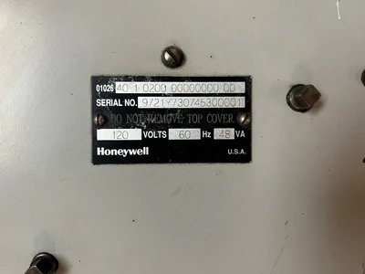 Used HONEYWELL 0102640-1-200-00000000-00 Industrial Controls Ohio US | Surplus Asset Holdings #1507185
