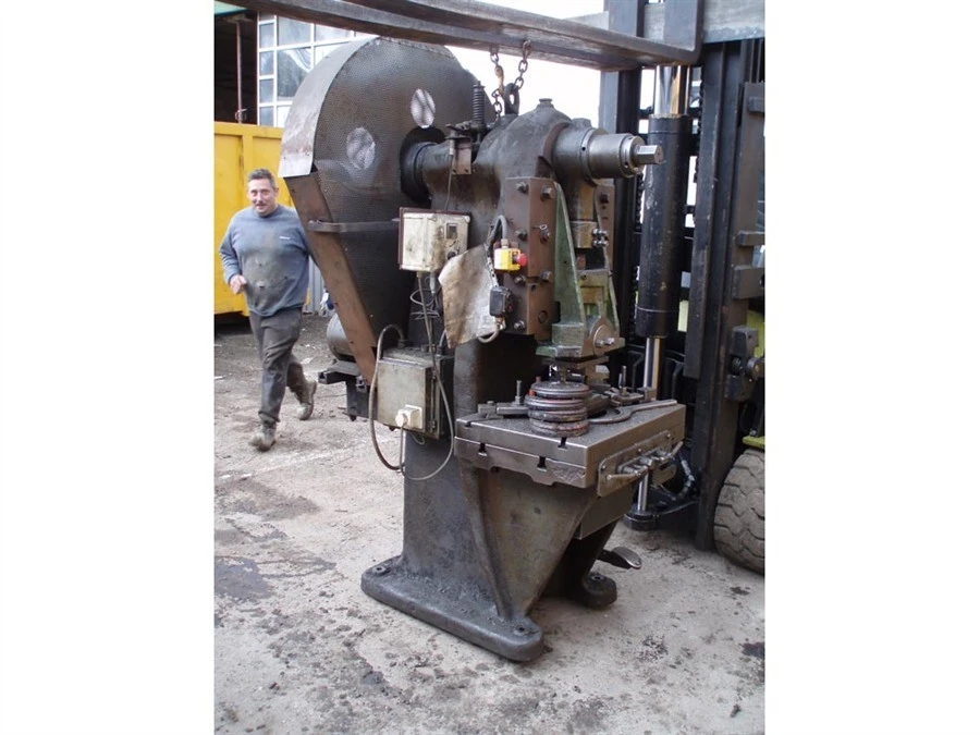 USED SOENEN 80 TON