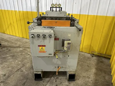 10" x .130" DURANT JACO MODEL #VS-MD-10 POWERED COIL STRAIGHTENER: STOCK #23069