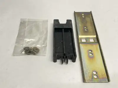 LA9D0902 | Telemecanique  Inversing Block Mechanical Interlock Kit - New Other
