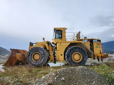 Used 2004 CATERPILLAR 990 Skid Steer Loaders British Columbia CA | Lenmark #277799