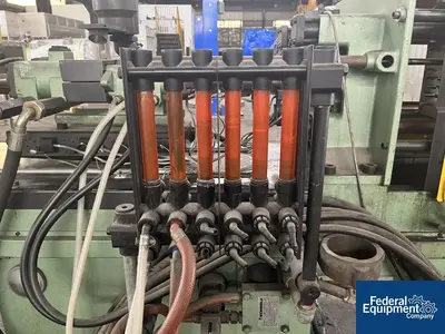 USED ARBURG 39 Ton Arburg Injection Molder, Model 220-90-350