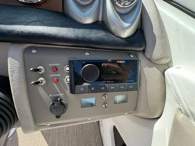 2006 COBALT 220 Boats | Platinum Group (17)