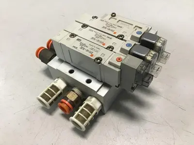 USED SMC SY5140-5LOZ