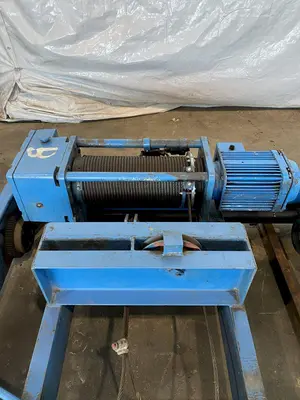 3 TON ACE TOP RUNNING DOUBLE GIRDER TROLLEY HOIST. STOCK #0309922