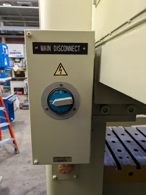USED 2005 KOMATSU PRESSES KOMATSU E2W110 PRESS