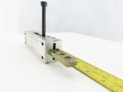 Allen Bradley 4406-A27163/B Sliding Bolt Series B