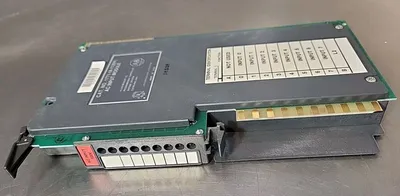 Allen-Bradley 1771-IA 120V AC/DC Input Module Loc3E39