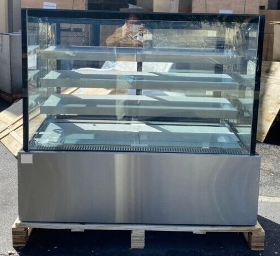 171-0073 60” Square Self Contained Full Service Bakery Display Cooler