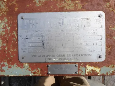 Philadelphia 318 TS Enclosed Gear Drive 106:1 Ratio 595 RPM In 5.6 Out Used